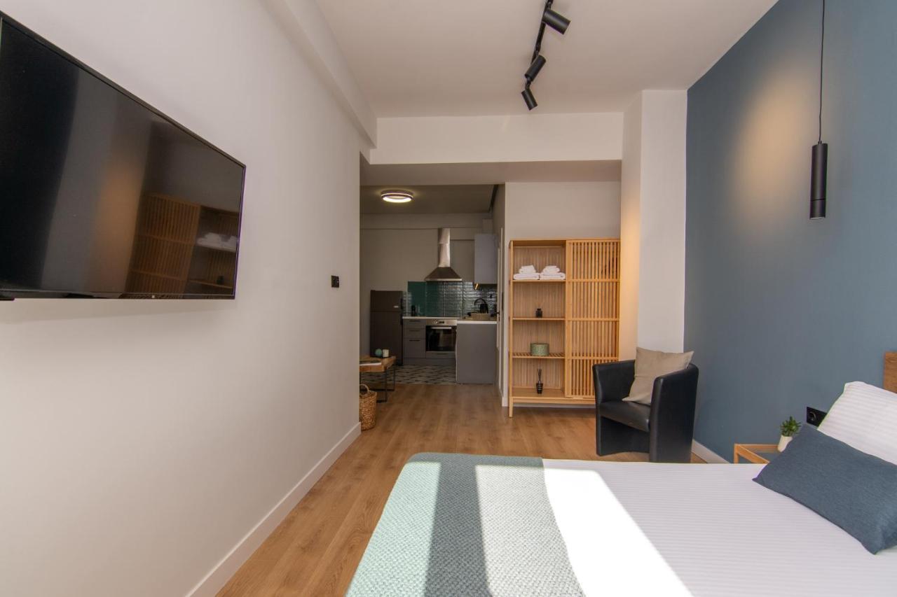 Studio 48, Cozy Apartment In Kalamata City Center Exterior foto